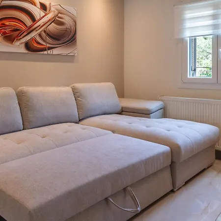 Eden * Nea Iraklitsa