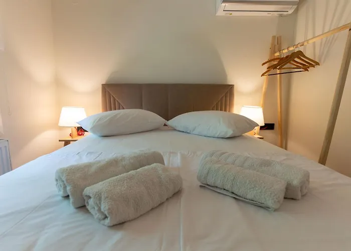 Eden * Nea Iraklitsa