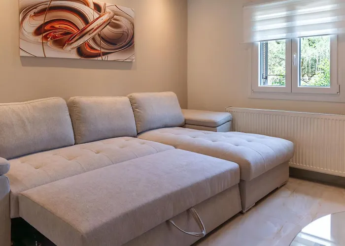 Eden * Nea Iraklitsa